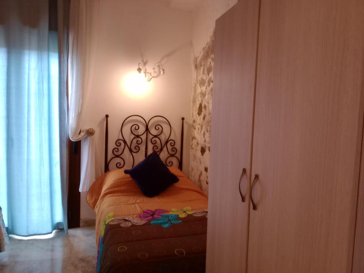 Cortijo Rural Molino El Tarahal Con Piscina Y Zonas Compartidas Zewnętrze zdjęcie